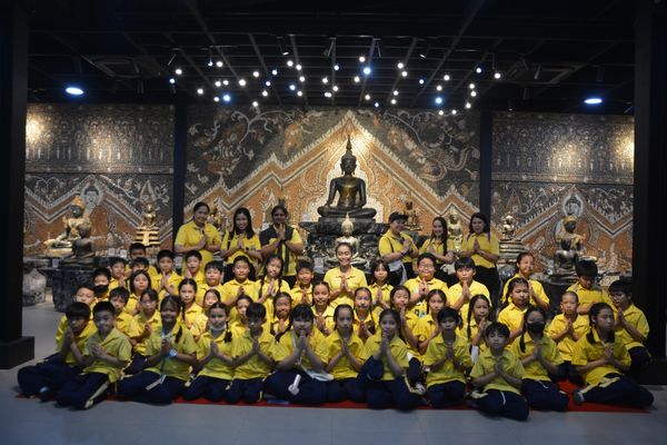 โรงเรียนปรีชานุศาสน์